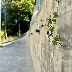 Art & High Z Parkingiem Podziemnym Lägenhet *