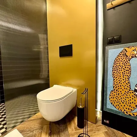 Art & High Z Parkingiem Podziemnym Apartment *