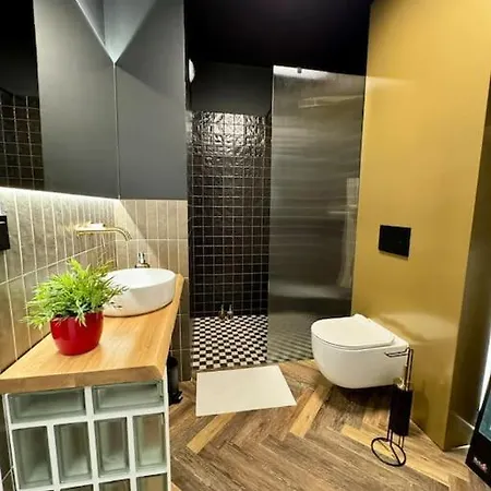 Art & High Z Parkingiem Podziemnym Apartamento